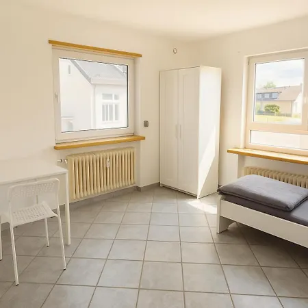 Monteur- Und Rheinhausen - Loensweg Apartamento