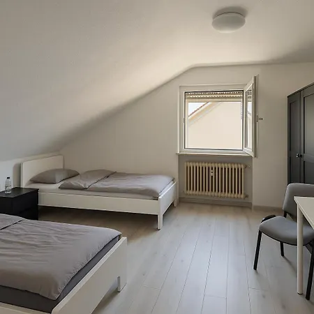 Monteur- Und Rheinhausen - Loensweg Oberhausen-Rheinhausen