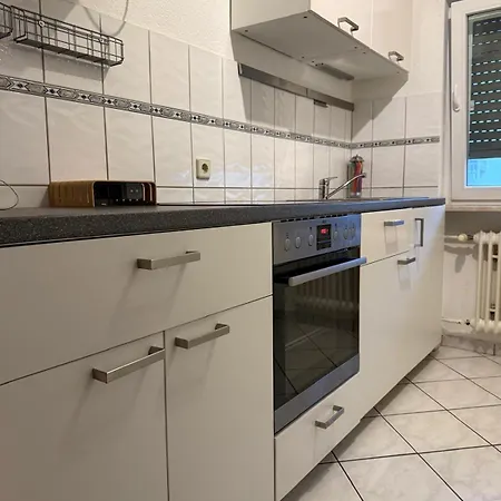 Monteur- Und Rheinhausen - Loensweg Apartamento *