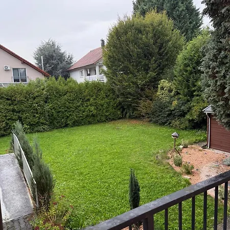 Monteur- Und Rheinhausen - Lönsweg *